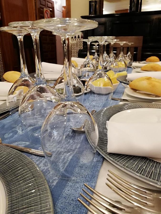 Hosteria De Rafi ปรีเอโก เด กอร์โดบา ภายนอก รูปภาพ