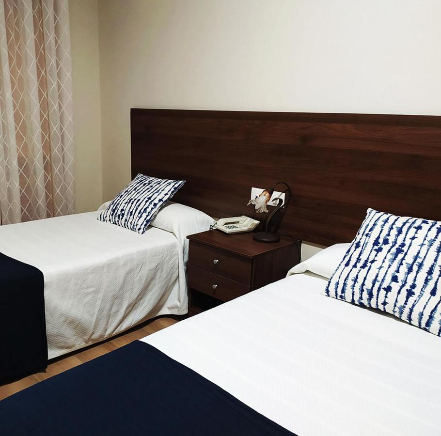 Hosteria De Rafi ปรีเอโก เด กอร์โดบา ภายนอก รูปภาพ