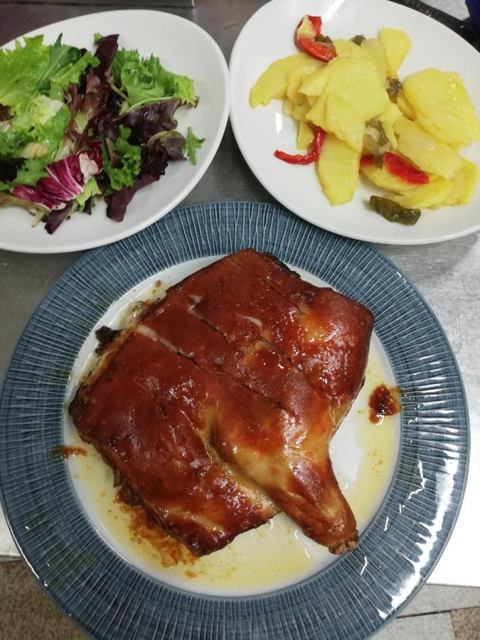 Hosteria De Rafi ปรีเอโก เด กอร์โดบา ภายนอก รูปภาพ